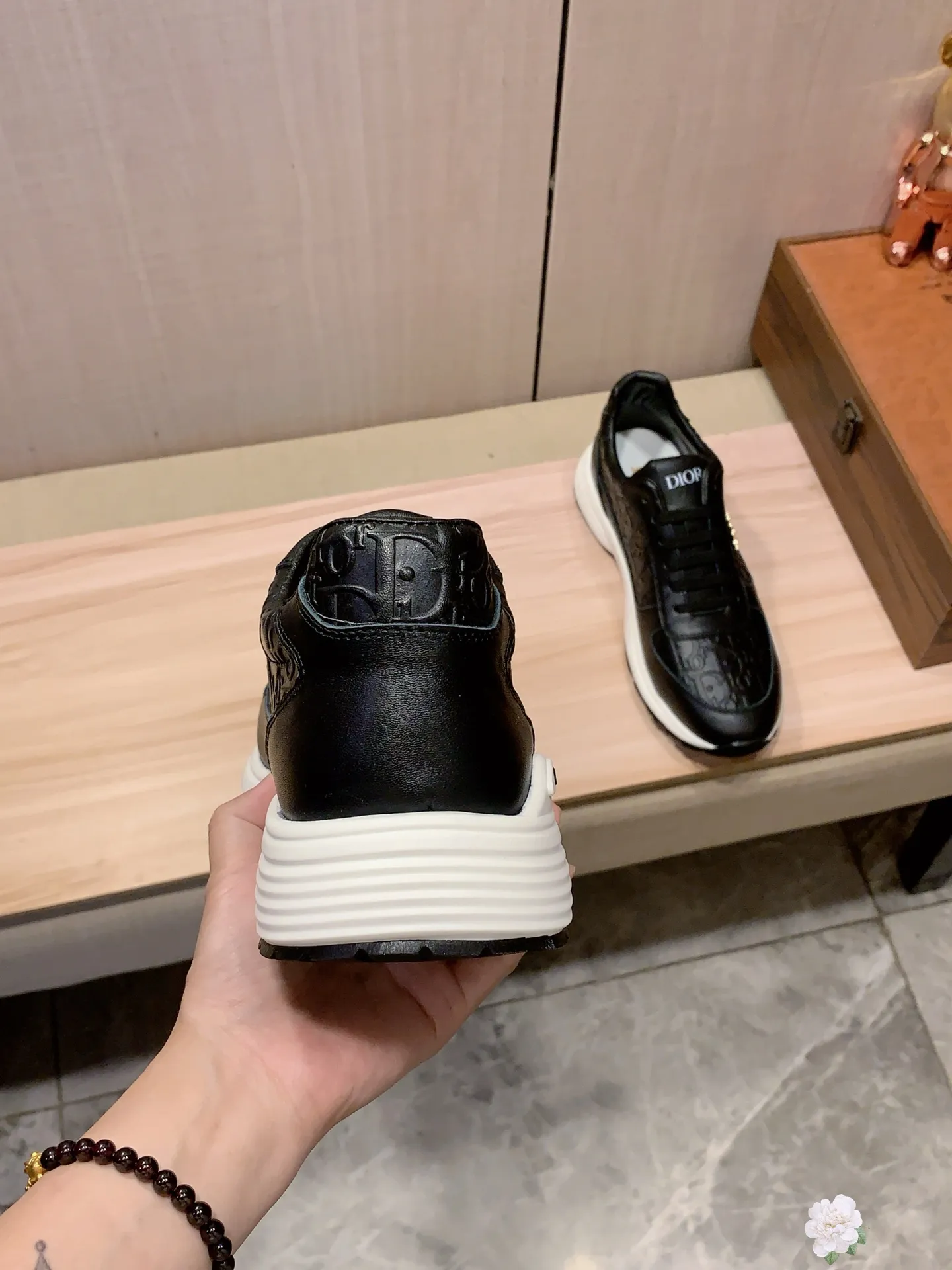 Men's Men's Shoes💰460💰💰🎩🎩[Lightning][Lightning] "Dior DIOR*" The latest and most popular casual shoes, top brand [seduce] luxury~purchase, top~quality. [Strong] The upper is made of imported breathable cowhide with material ➕ breathable sheepskin feet (•) and fine workmanship. The original stylish and stylish soft rubber wear-resistant and non-slip outsole is light and comfortable on the feet. The real thing looks better when photographed in person. No. 0121: Code: 38-44, 3️⃣ colors selected